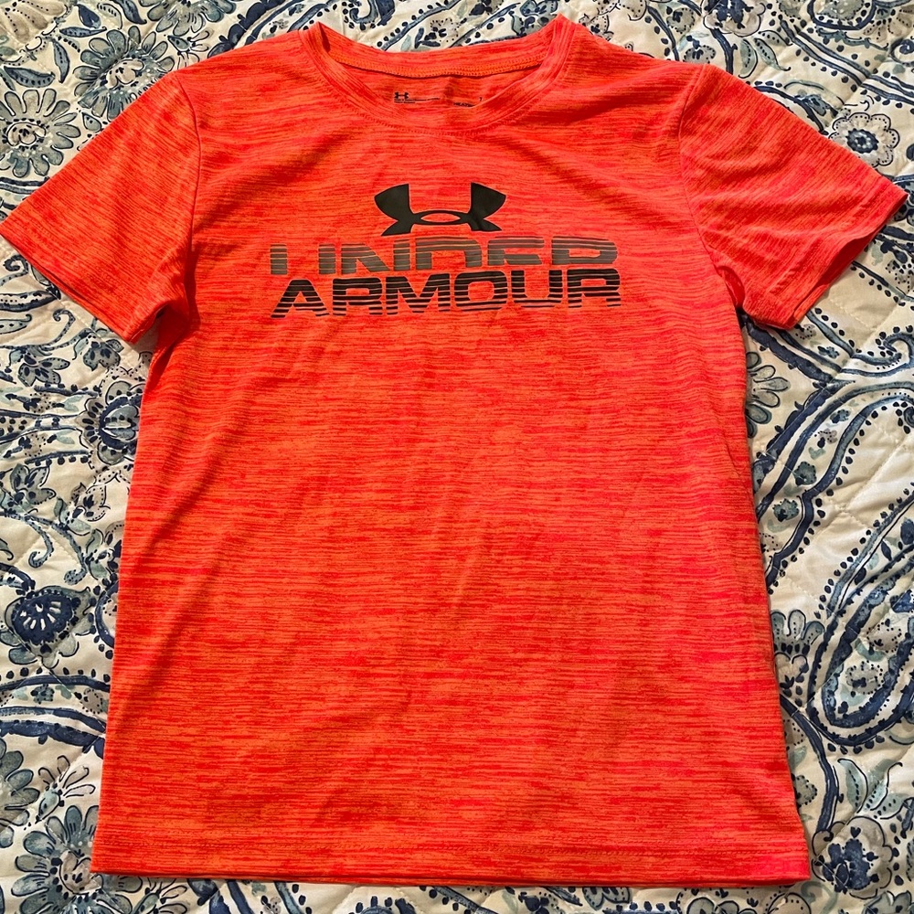 Boys Under Armour shirt, NWOT.